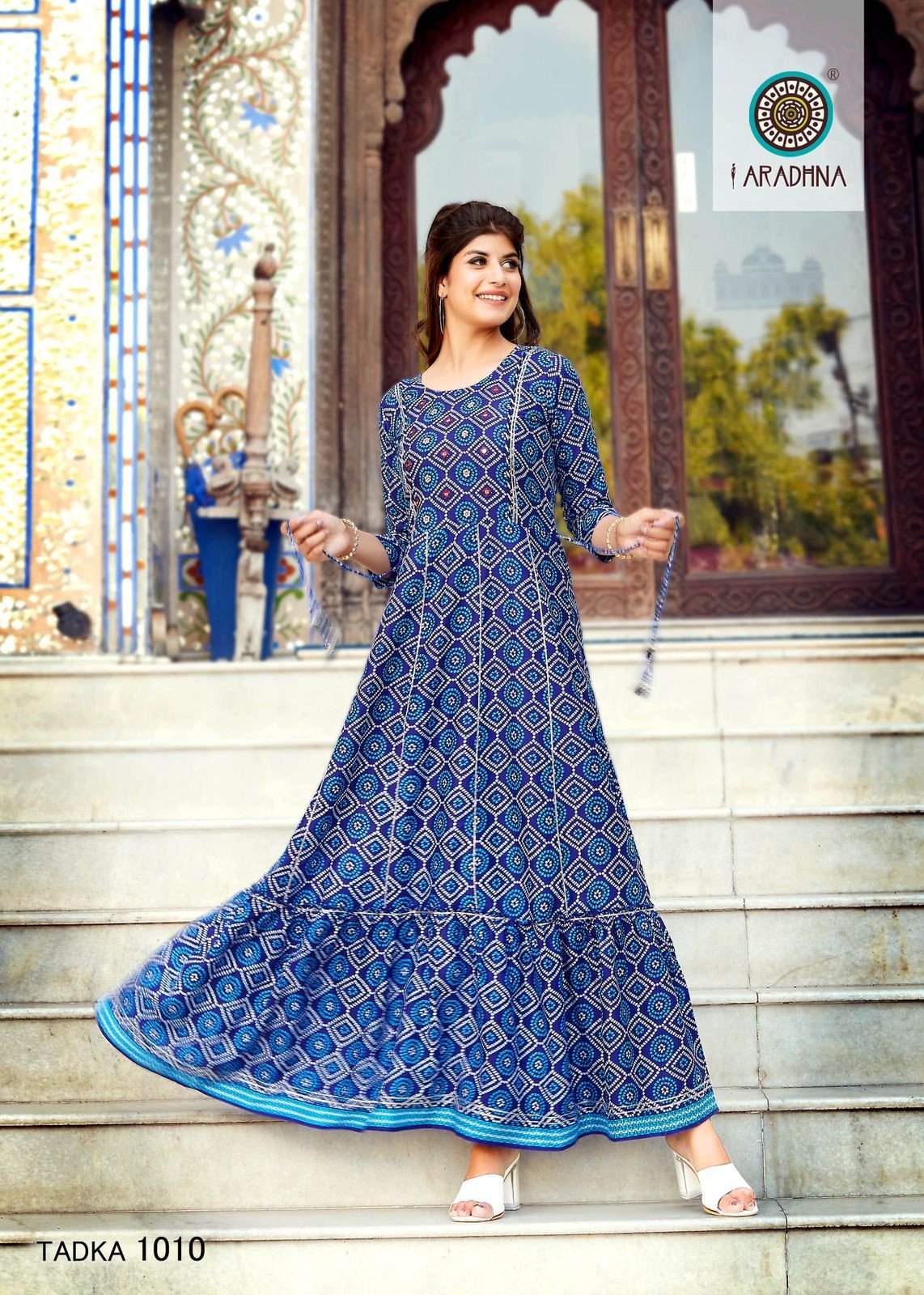 long kurtis collection Flawless designs, catchy colours, and perfect fit!!  #FestivalCollection #Long… | Fashion dresses casual, Cotton long dress,  Long dress design