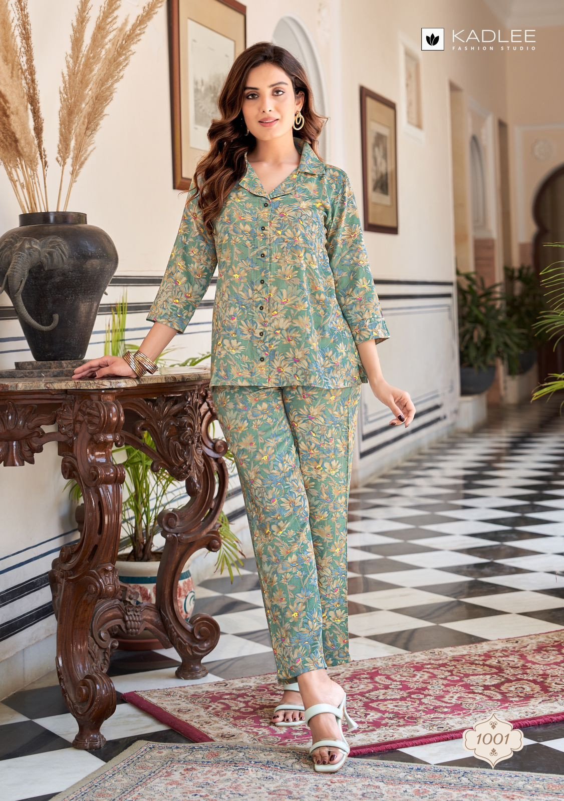 Patiala Suit Pants: A Must-Have Addition to Your Ethnic Wardrobe -  SOULFASHIONBUZZ