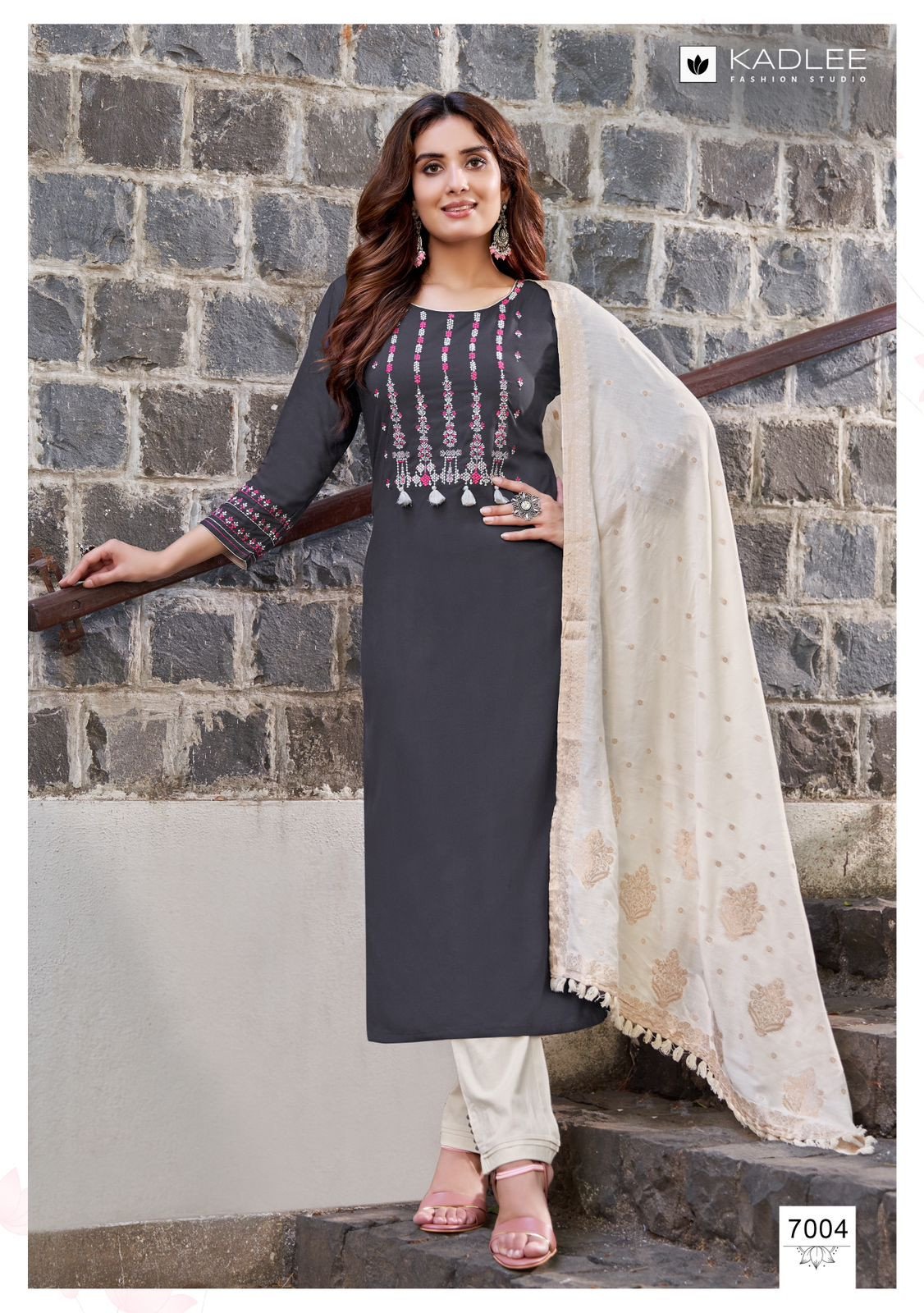 Sawan kurtis outlet online