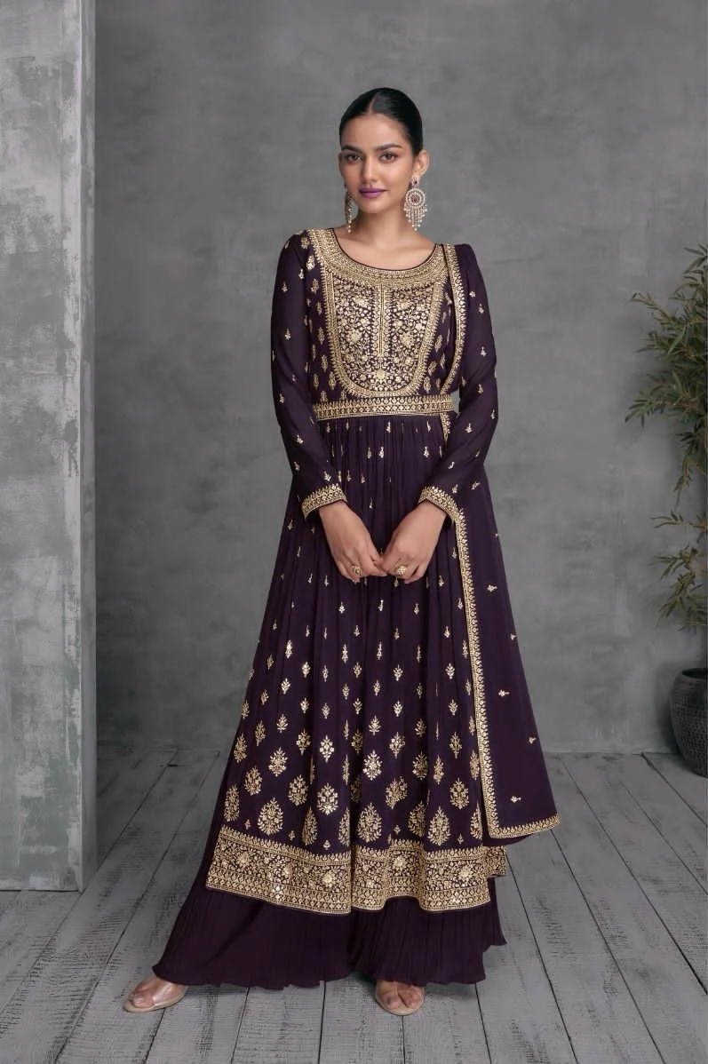 Wholesale Salwar Kameez Catalogue at Cheap price Surat