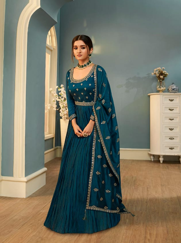 Vinay gown outlet