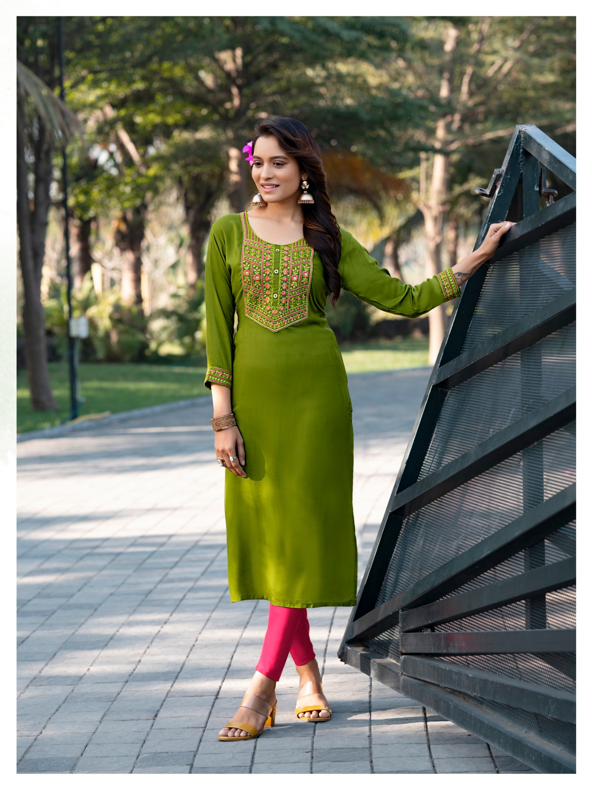 Georgette Crush Fabric One Piece Western Dress at Rs.899/Piece in chas  offer by Arshi Pitara