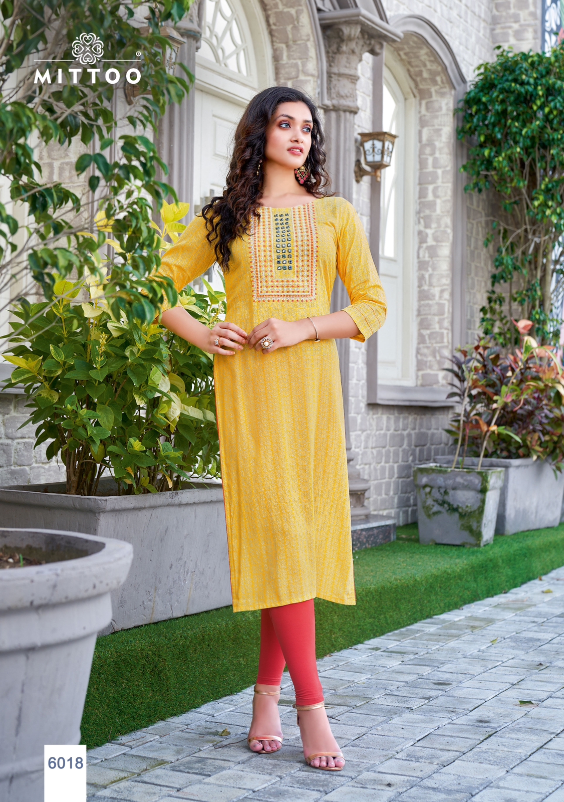 SV MEAVE 7903 LINEN COTTON NEW EXCLUSIVE EMBROIDERY SIDE CUT LONG STYLISH  TRENDY ATTRACTIVE LATEST READYMADE DESIGNER FANCY KURTI BEST RATE  COLLECTION OF 2021 ONLINE SUPPLIER IN INDIA UK - Reewaz International |