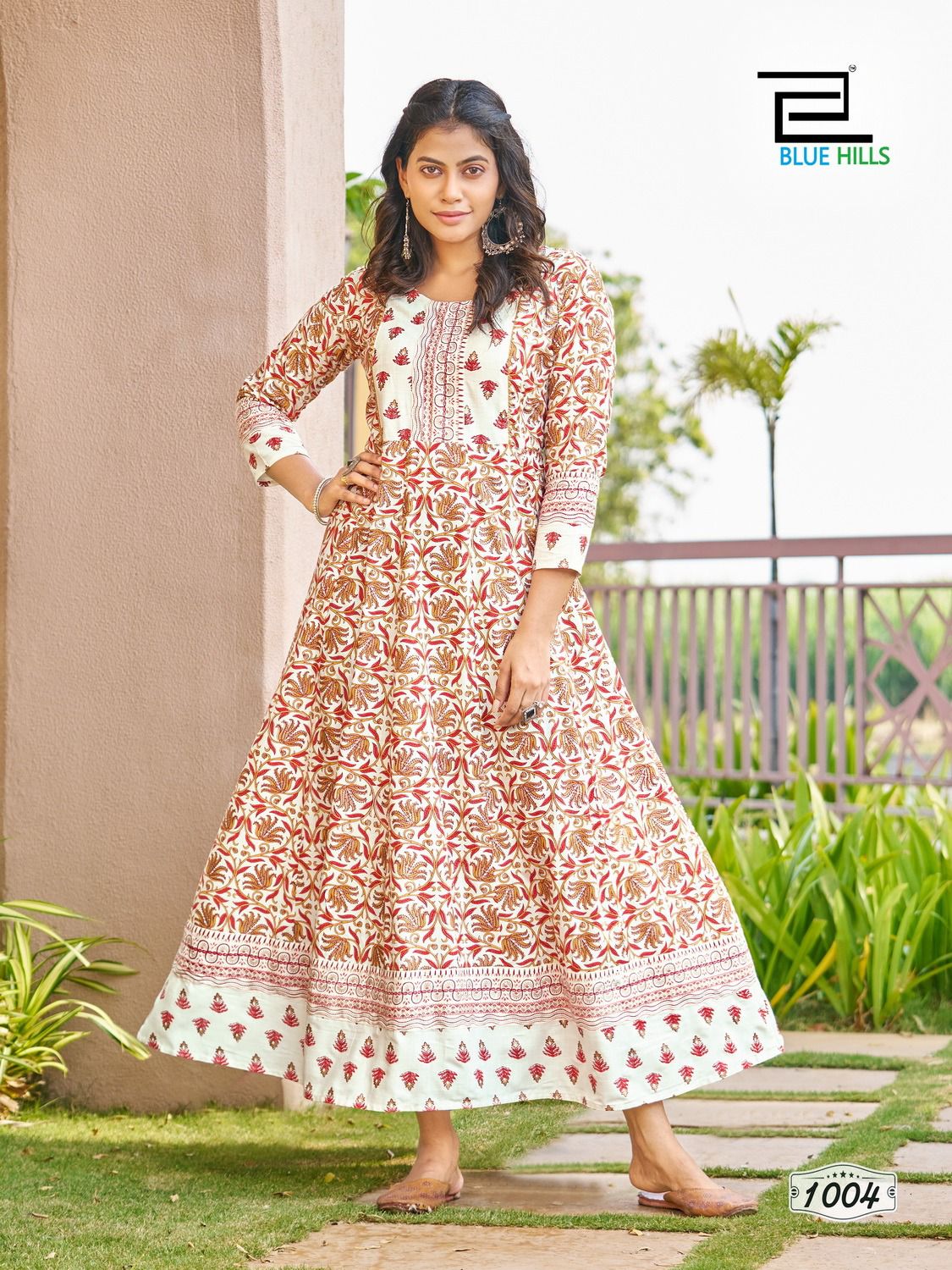 White Stitched Full Sleeve Cotton Anarkali Kurti Set, Size : M, Age Group :  Adults at Rs 700 / Piece in Delhi