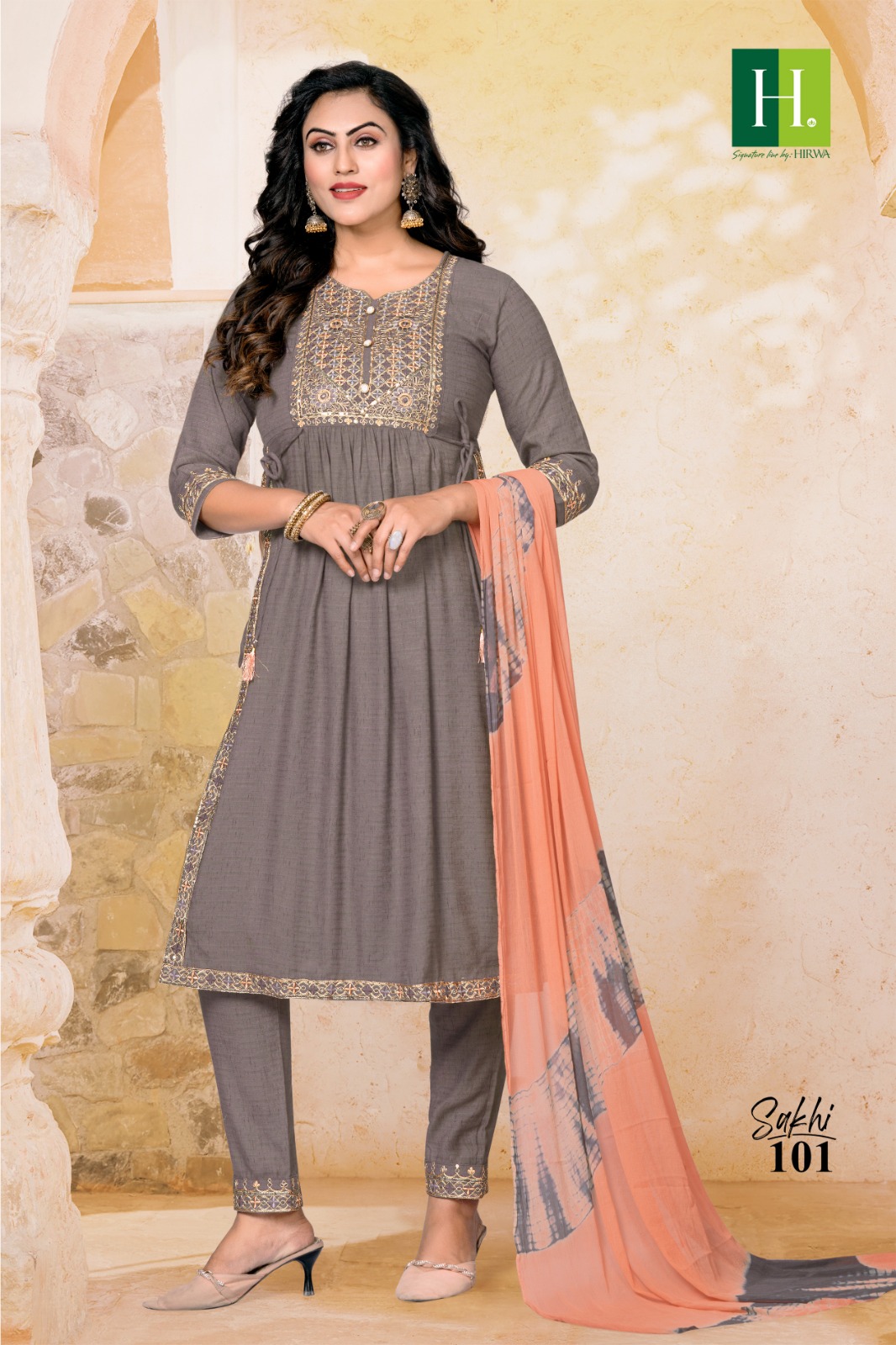 Hirwa Sakhi collection 8